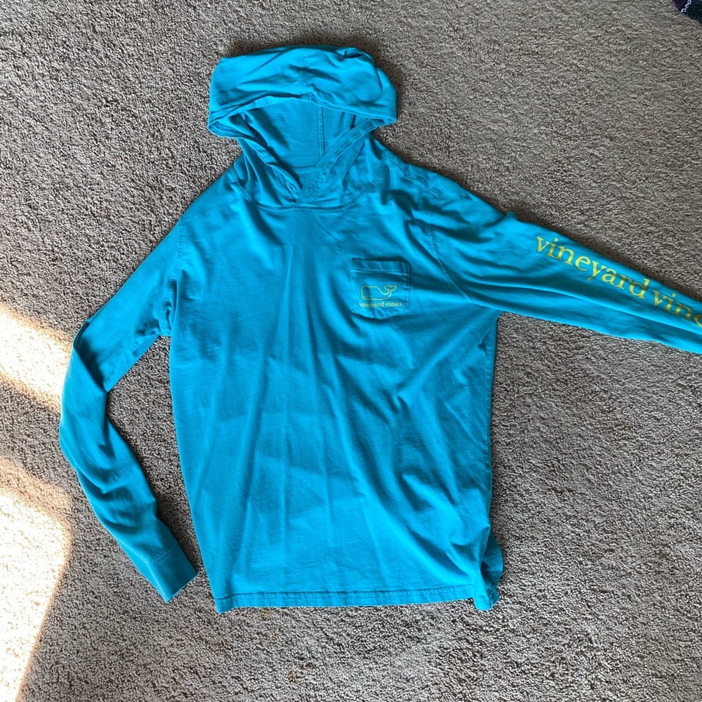 Vineyard vines hooded long sleeve